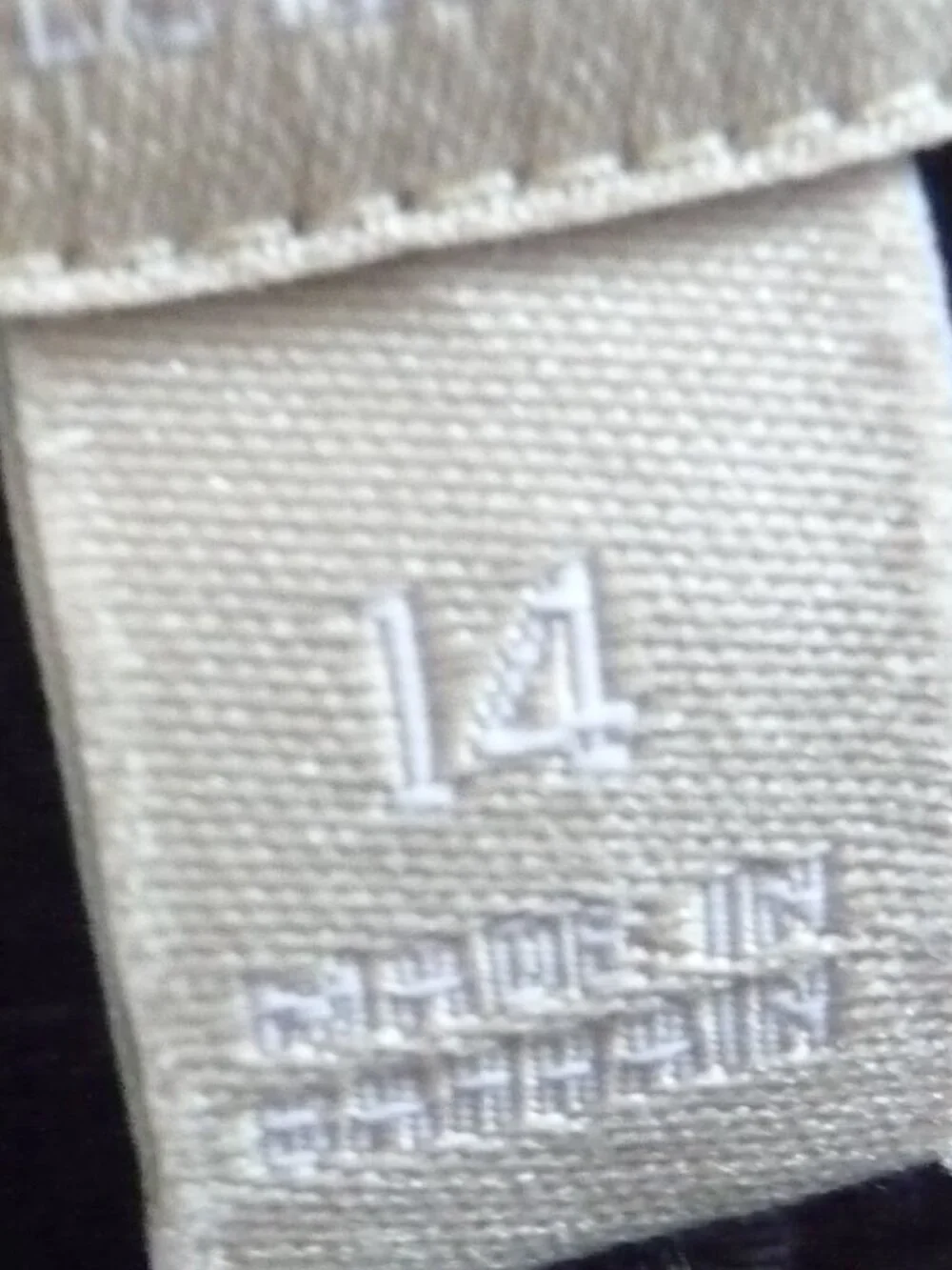BANANA REPUBLIC SIZE 14 SLOAN FIT